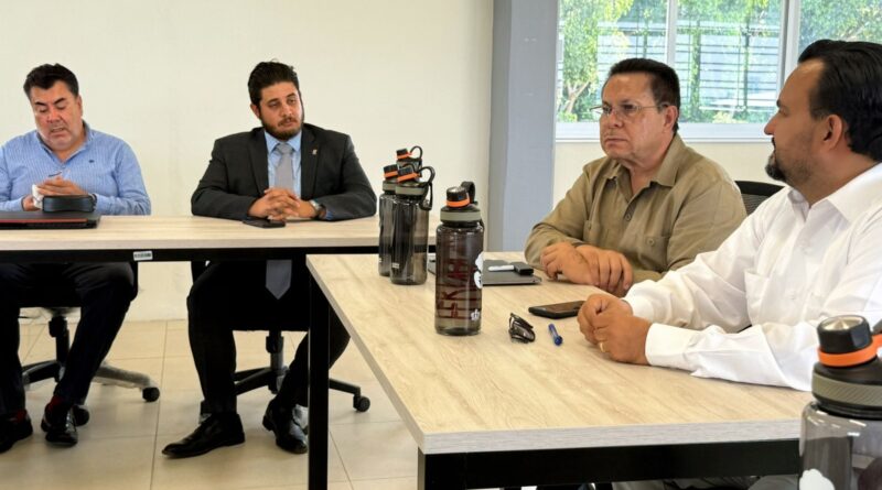 Estrecha Cobaez vínculos institucionales con autoridades educativas de Jalisco
