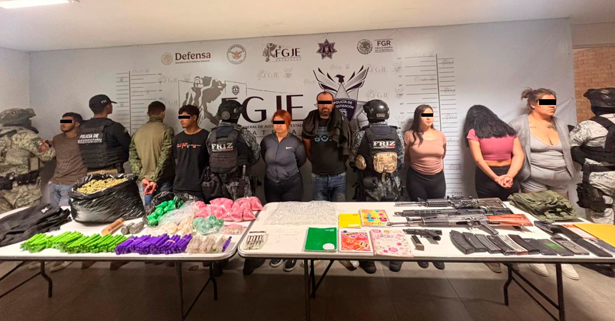 Desarticulan célula delincuencial en Teúl de González Ortega; aseguran arsenal, explosivos y más de 2 mil dosis de droga