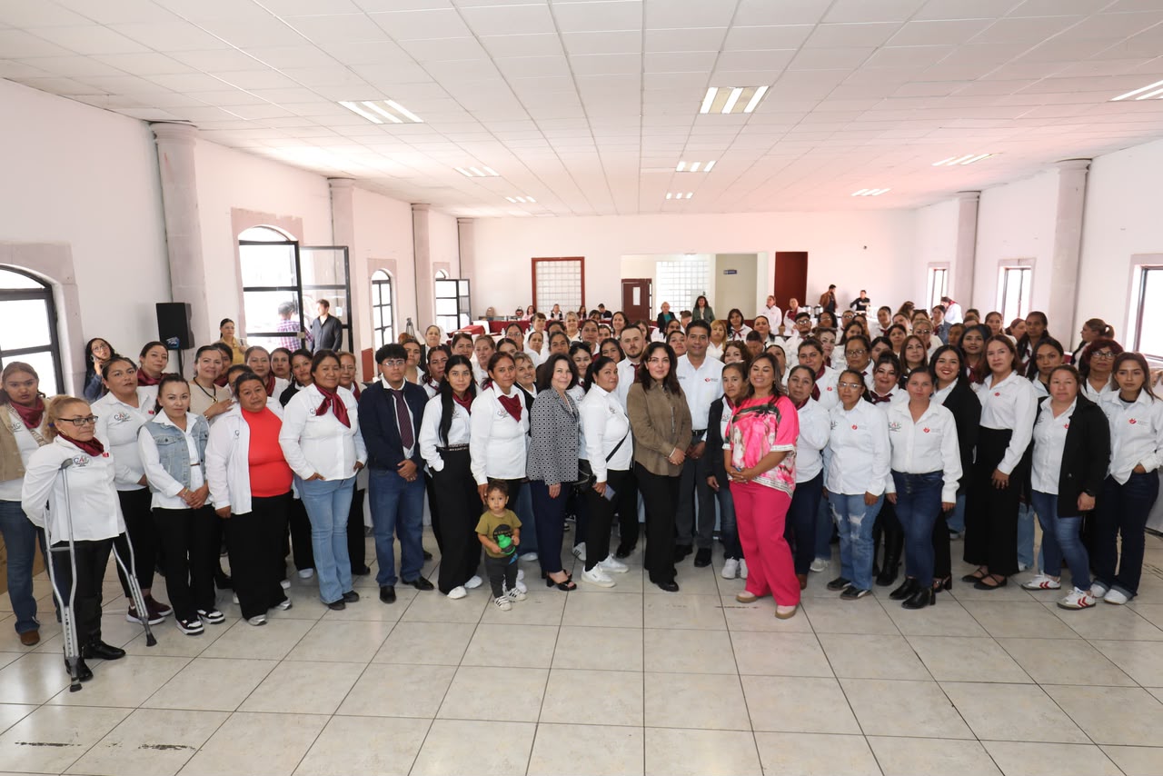 Duplica Gobierno de Zacatecas el estímulo económico para cada orientadora y orientador de los CAIC