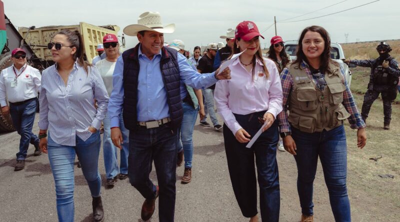 Con una inversión de 224 mdp, Gobernador David Monreal rehabilita carretera Enrique Estrada-Fresnillo 
