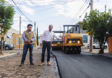 Continúa programa de pavimentación en Guadalupe, ahora en colonia las Fuentes y Av. Barones
