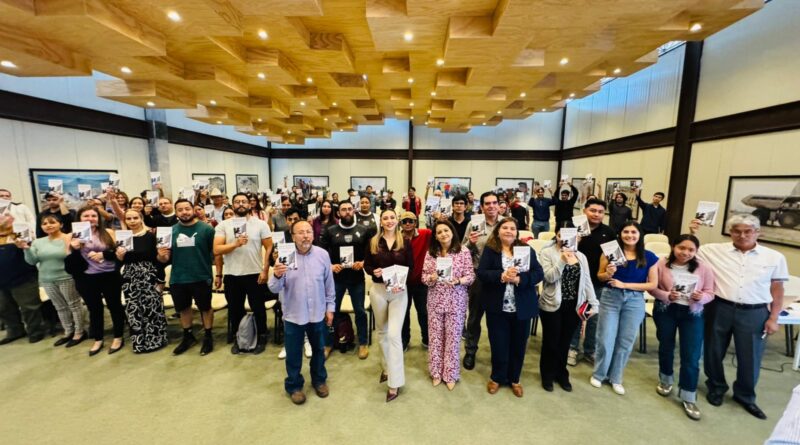 Difunde Gobierno de Zacatecas Cartilla de Derechos de las Mujeres, en la UAZ