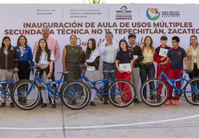 Inaugura Gobernador David Monreal obras de infraestructura en la Secundaria Técnica de Tepechitlán