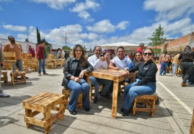 Clausura Pepe Saldívar curso de muebles rústicos en Tacoaleche para mujeres