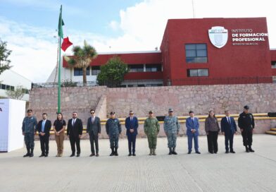 No habrá retrocesos en la estrategia para consolidar la paz en Zacatecas: Gobernador David Monreal Ávila No habrá retrocesos en la estrategia para consolidar la paz en Zacatecas: Gobernador David Monreal Ávila