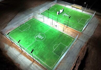 Entrega Pepe Saldívar a niñez de Guadalupe nuevas canchas de fútbol