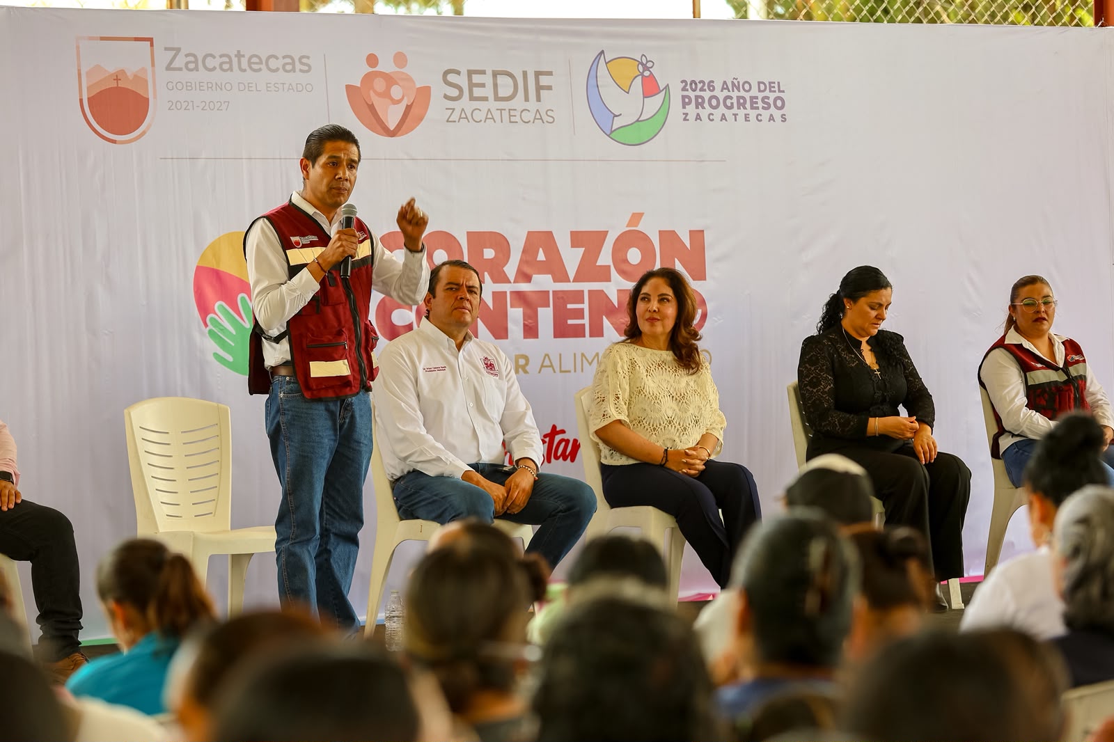 Reciben más de 1 mil 500 familias despensa del programa “Corazón Contento”, en Miguel Auza
