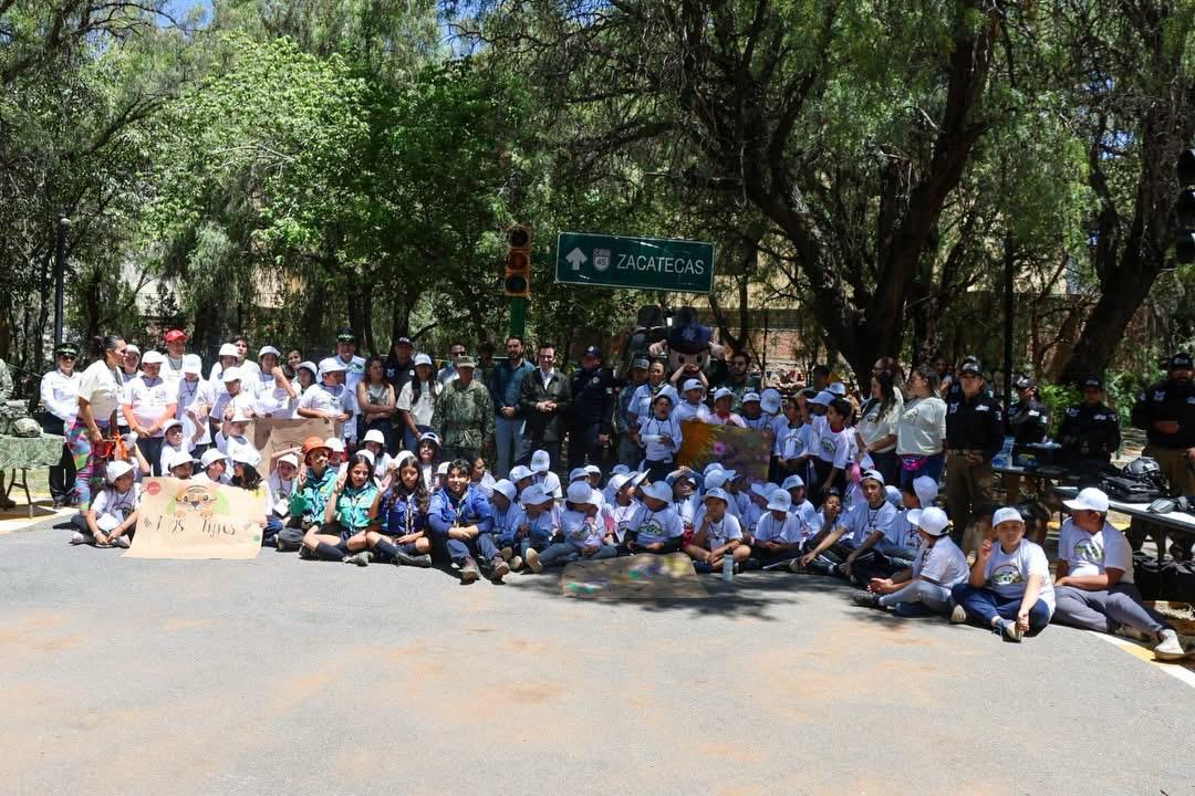 Constata Secretario General de Gobierno, Rodrigo Reyes actividades lúdicas y educativas en cursos de verano 