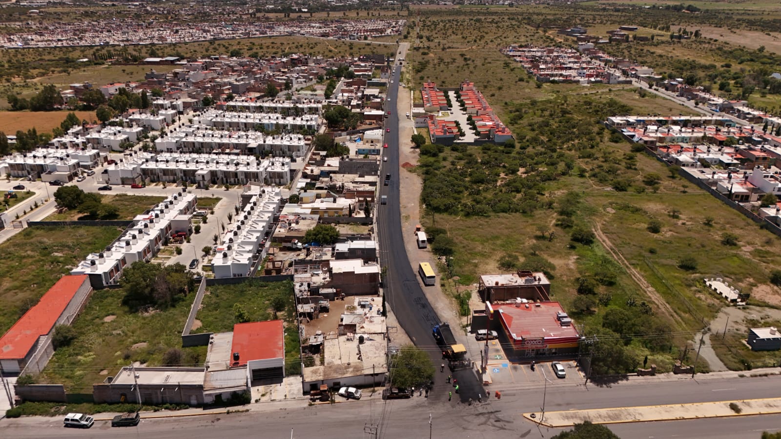 Mejoran gobiernos de David Monreal y Pepe Saldívar conectividad entre zonas urbanas y rurales