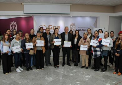 Gobierno de Pepe Saldívar fortalece el emprendimiento y liderazgo empresarial de las mujeres con capacitación