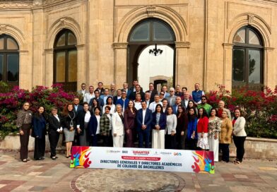 Participa Cobaez en reunión nacional de Colegios de Bachilleres