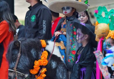 Gobierno de Pepe Saldívar promueve las tradiciones del Día de Muertos con concurso y recorrido “Pasitos de Tradición”